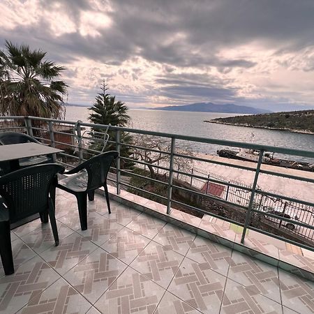 Majki Beach Apartments Σαράντα Εξωτερικό φωτογραφία