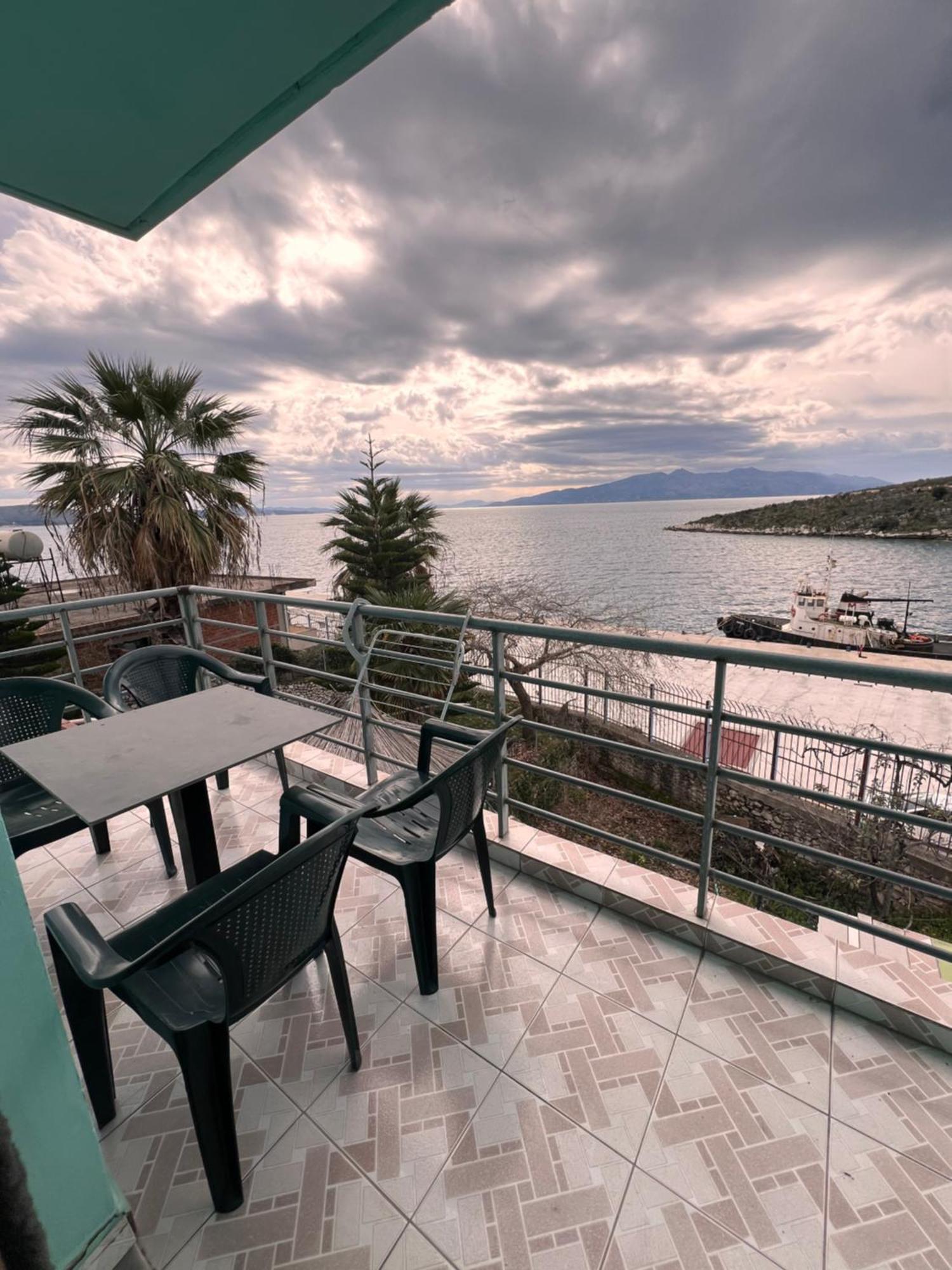 Majki Beach Apartments Σαράντα Εξωτερικό φωτογραφία