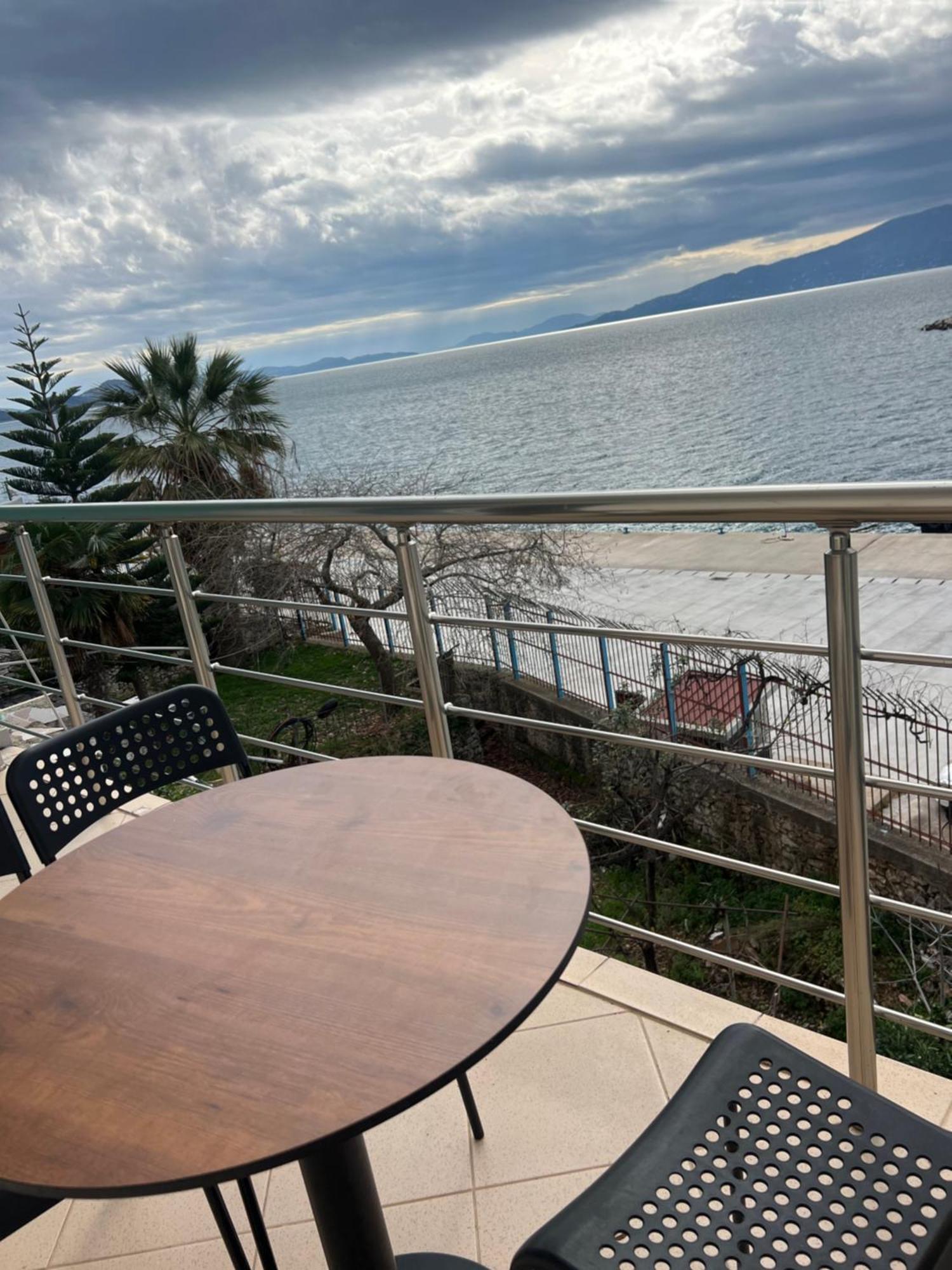 Majki Beach Apartments Σαράντα Εξωτερικό φωτογραφία