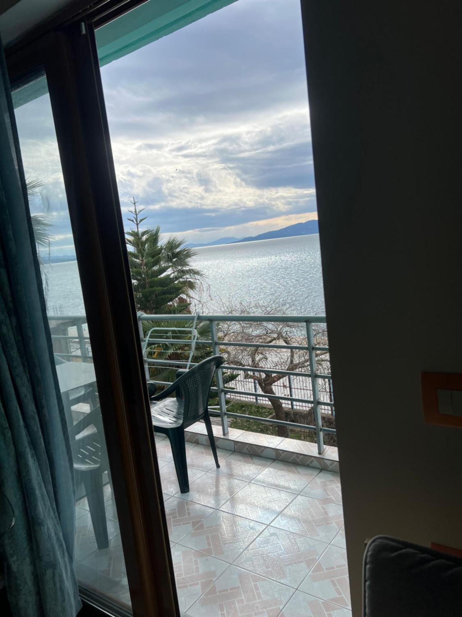 Majki Beach Apartments Σαράντα Εξωτερικό φωτογραφία
