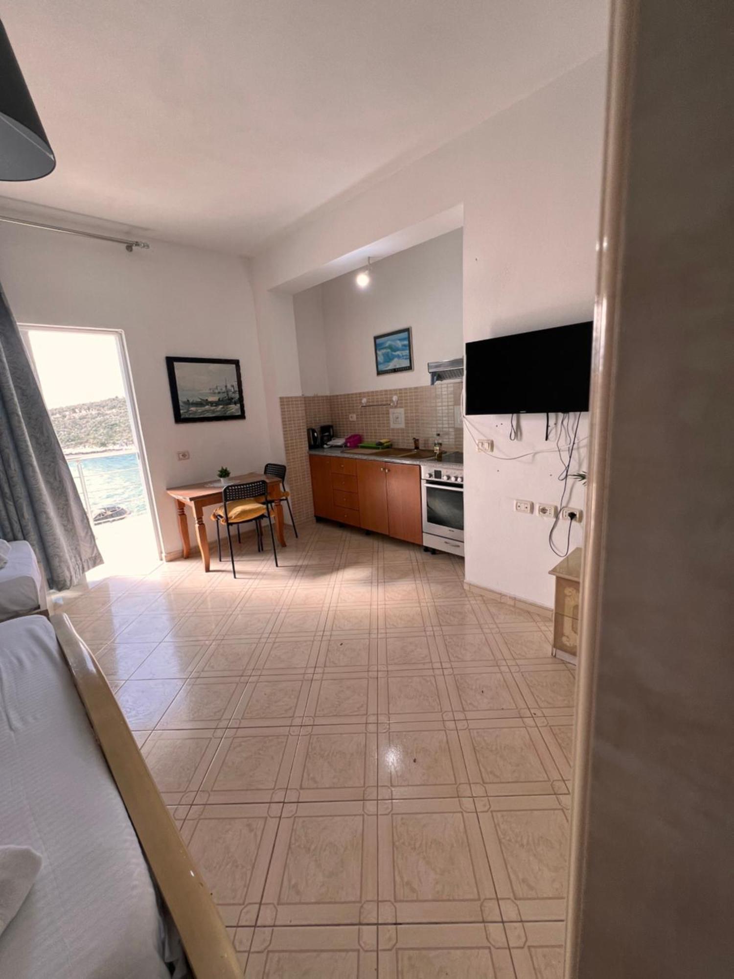Majki Beach Apartments Σαράντα Εξωτερικό φωτογραφία