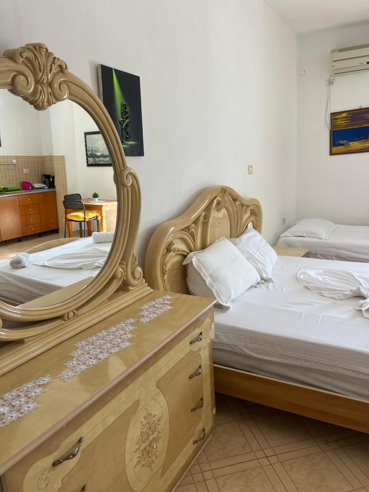 Majki Beach Apartments Σαράντα Εξωτερικό φωτογραφία