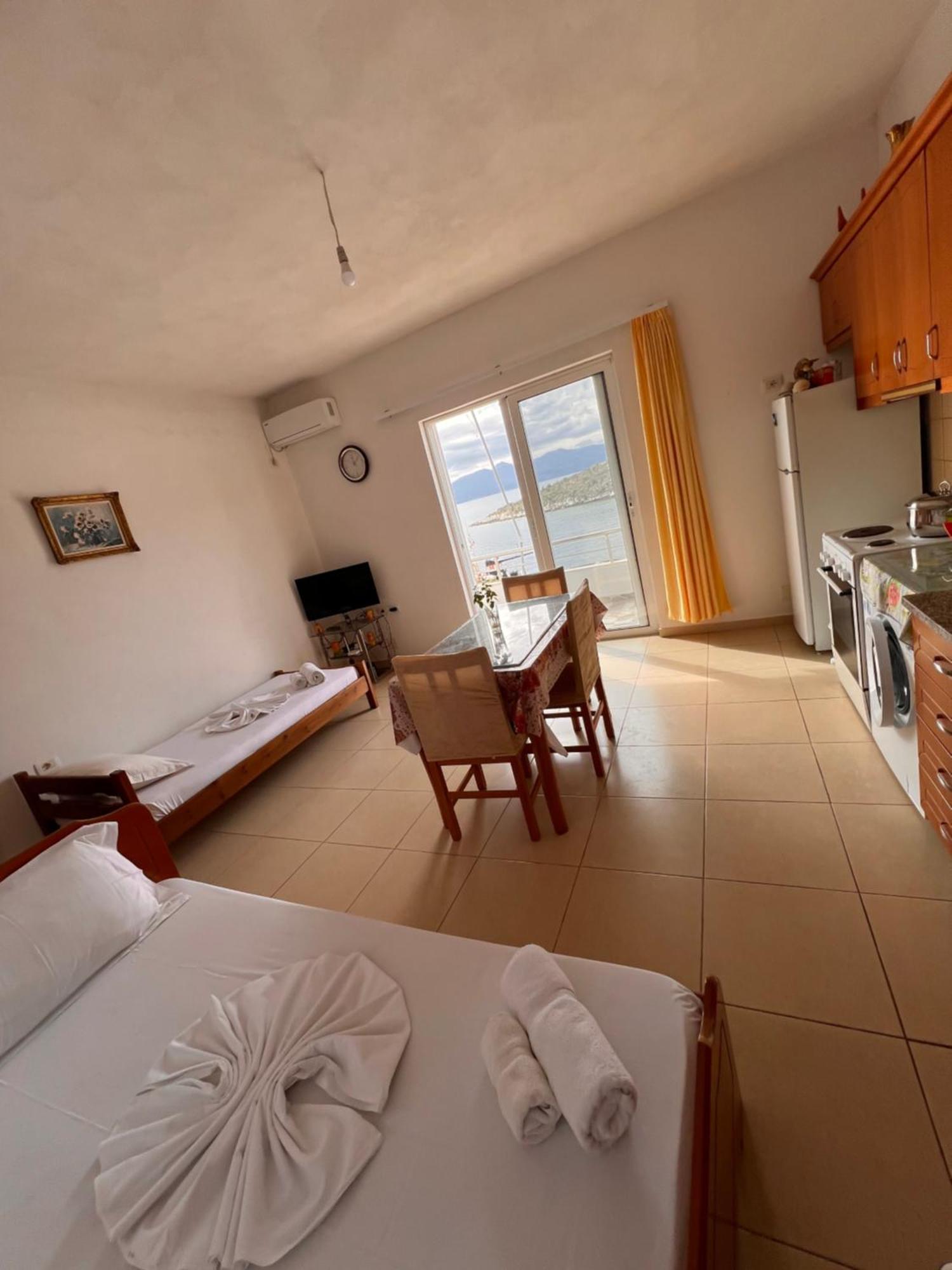Majki Beach Apartments Σαράντα Εξωτερικό φωτογραφία