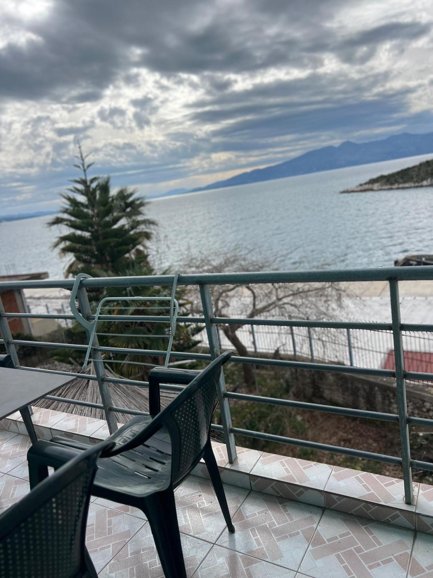 Majki Beach Apartments Σαράντα Εξωτερικό φωτογραφία