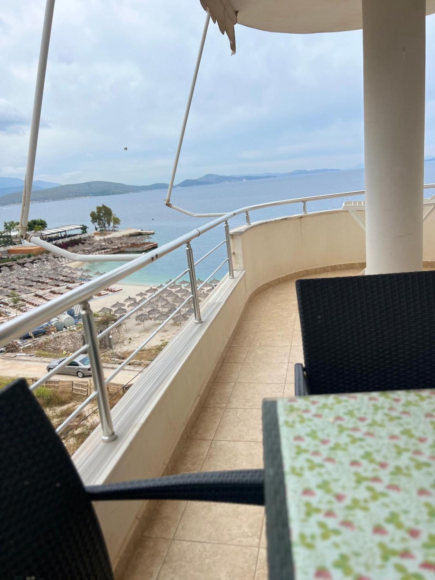 Majki Beach Apartments Σαράντα Εξωτερικό φωτογραφία